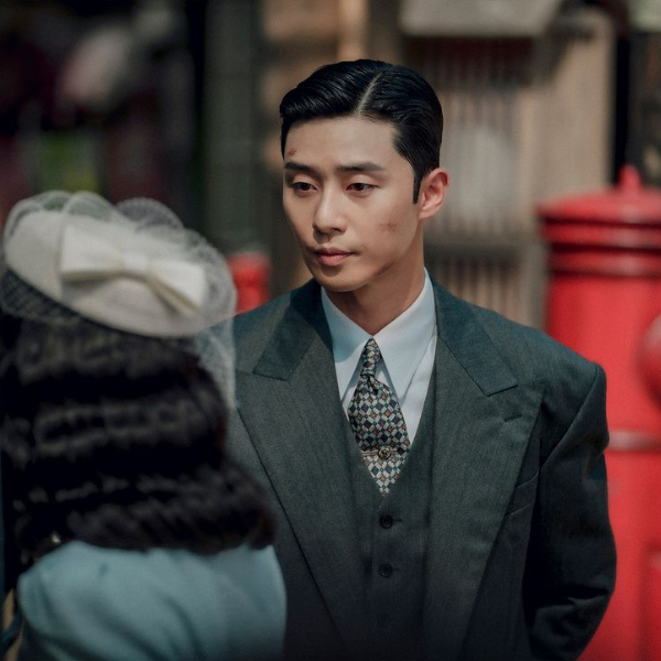 Park-Seo-Jun-Instagram-@netflixkr.jpg