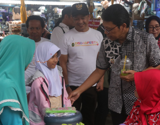 Singgih Raharjo menyapa pengunjung Digdafest #2 yang digelari di PASHTY